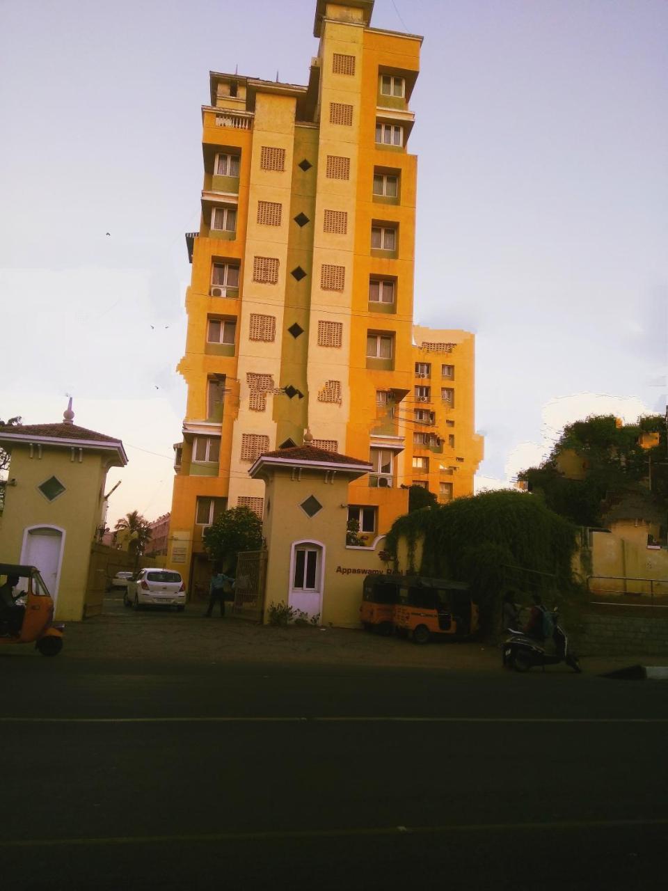 Bed and Breakfast Beach Penthouse, Chennai Exterior foto